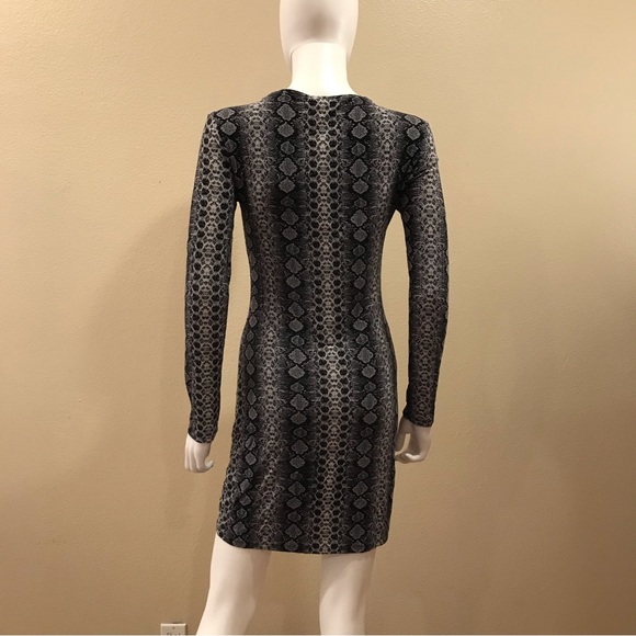 HM Divided Bodycon Mini Dress Size Small Shades of Grey Snakeskin Print - Picture 3 of 13